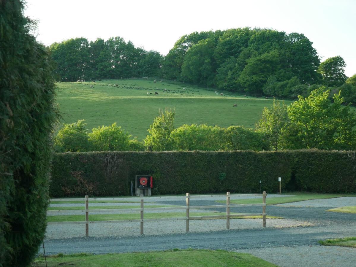 Low Greenlands Holiday Park - Luxury House & Luxury Glamping Pods Hotel Lancaster Bagian luar foto